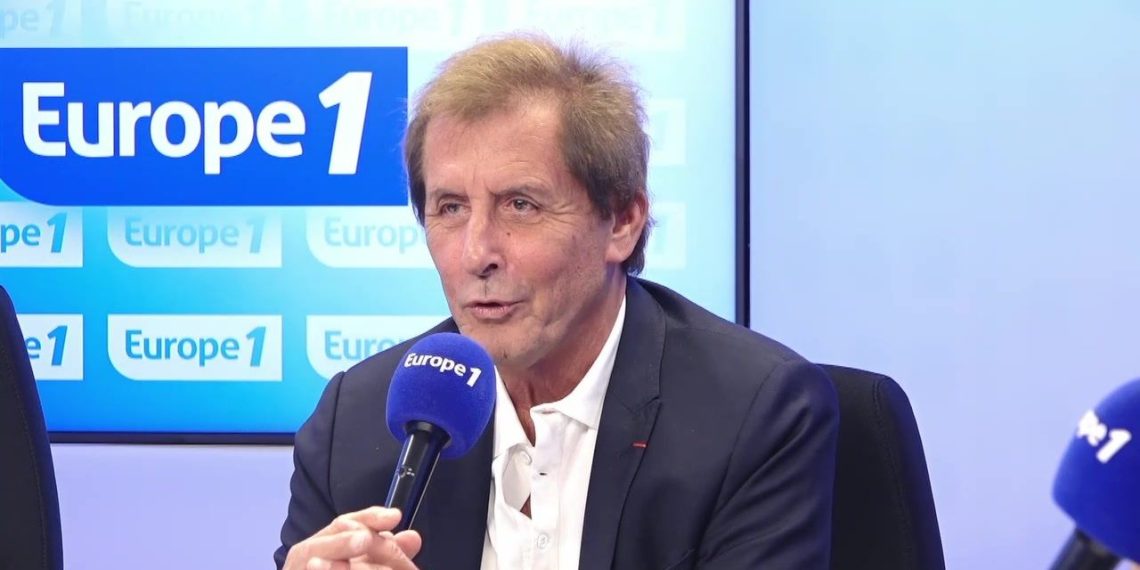 Pascal Praud et vous – Rebaptiser les vacances de la Toussaint et de Noël ? «Il ne faut pas s’effacer, c’est l’Église catholique qui a structuré notre pays»