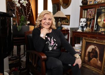 Nicoletta : la chanteuse bleu, blanc, blues