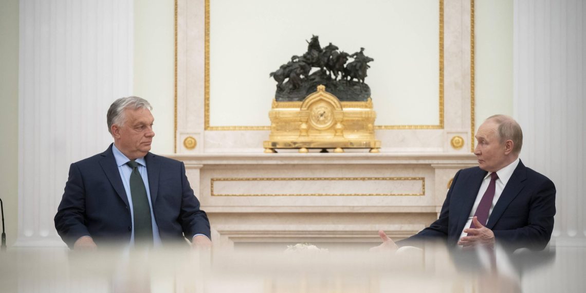 Trump et Poutine à Budapest : Orbán s’impose comme maître du jeu européen