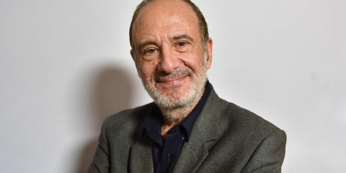 Le psychanalyste Gérard Miller mis en examen pour viols et agressions sexuelles