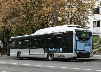«Tous les juifs de Créteil, on va les tuer» : une femme agressée dans un bus dans le Val-de-Marne