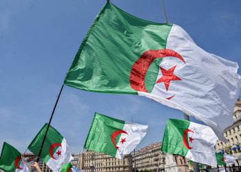 Algérie : les avocats dénoncent une censure après avoir été interdits de s’exprimer en public