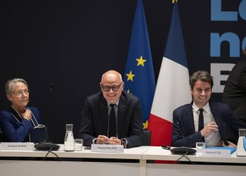 Philippe, Attal, Borne… Macron face à la révolte de ses enfants ingrats