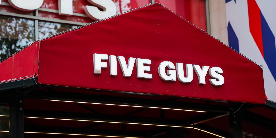 Five Guys : plusieurs restaurants passent au halal et retirent l’alcool de leur carte