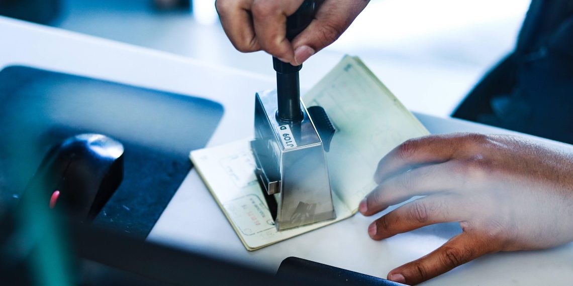 Immigration : encore des chiffres records en 2024