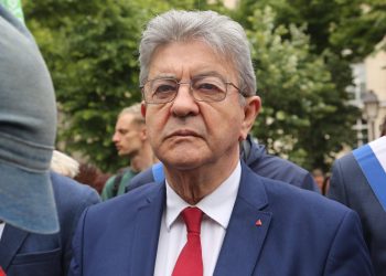 « Iflop » : ce que révèle le discours anti-sondages de LFI