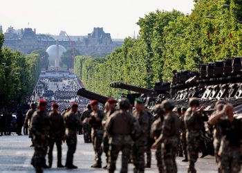 Budget 2026 : l’impact de la crise politique «pourrait être lourd pour les armées»