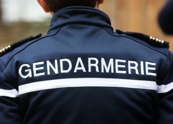 Gard : le corps d’une femme retrouvé dans le coffre d’une voiture à Cornillon