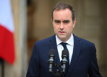 Crise politique : Emmanuel Macron renomme Sébastien Lecornu Premier ministre