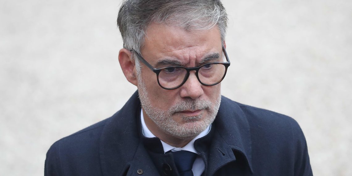 Budget : Olivier Faure menace de censurer le gouvernement Lecornu
