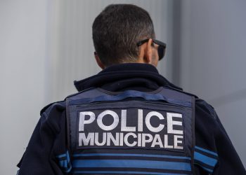 La Baule : un policier passé à tabac par une bande sur le quai de la gare