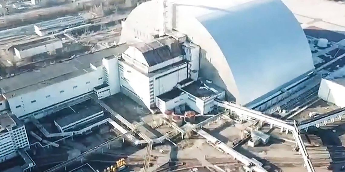 Ukraine : la centrale de Tchernobyl privée d’électricité après une frappe russe