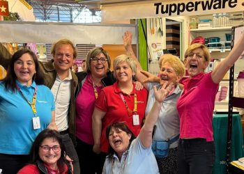 Tupperware France : comment un jeune entrepreneur a sauvé la marque culte