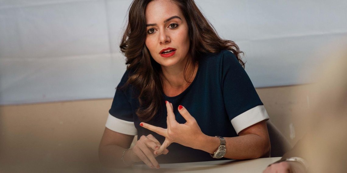 «Militez avec votre argent» : la lettre cinglante de Sarah Knafo à Delphine Ernotte sur l’audiovisuel public