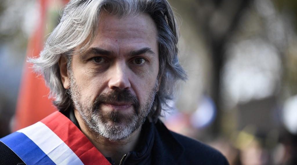 «Porte-voix du gouvernement» et «entre-soi» : Aymeric Caron s’insurge contre la dérive de l’audiovisuel public