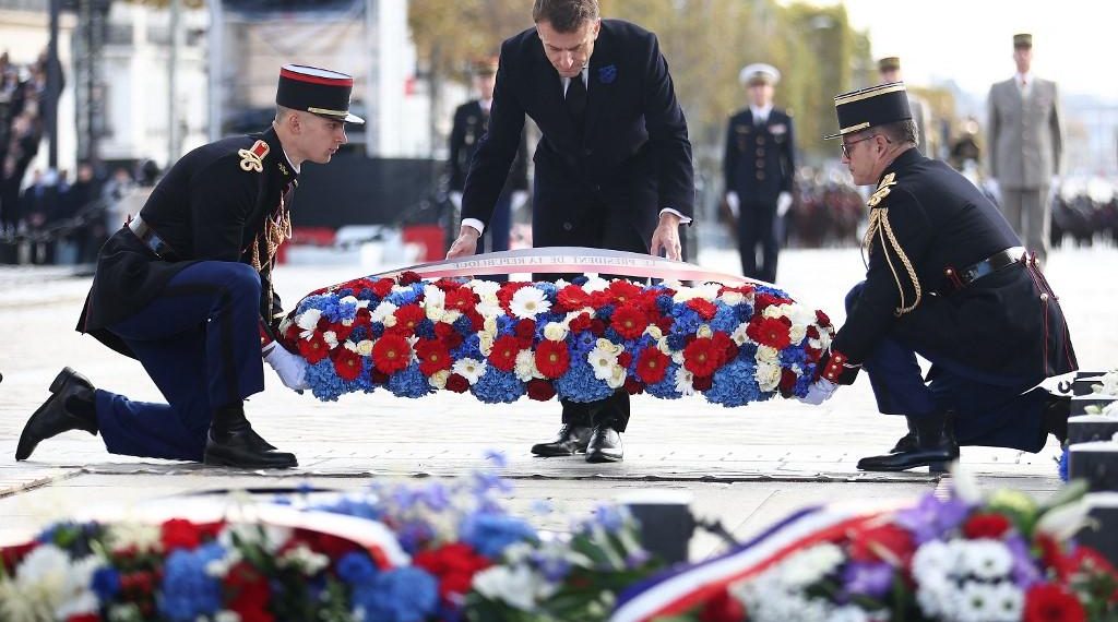 Commémoration du 11-Novembre, Emmanuel Macron reçoit Mahmoud Abbas… Les 4 infos dont vous allez entendre parler demain