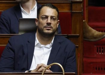 Marseille : un adjoint de Benoît Payan rallie Sébastien Delogu pour les municipales