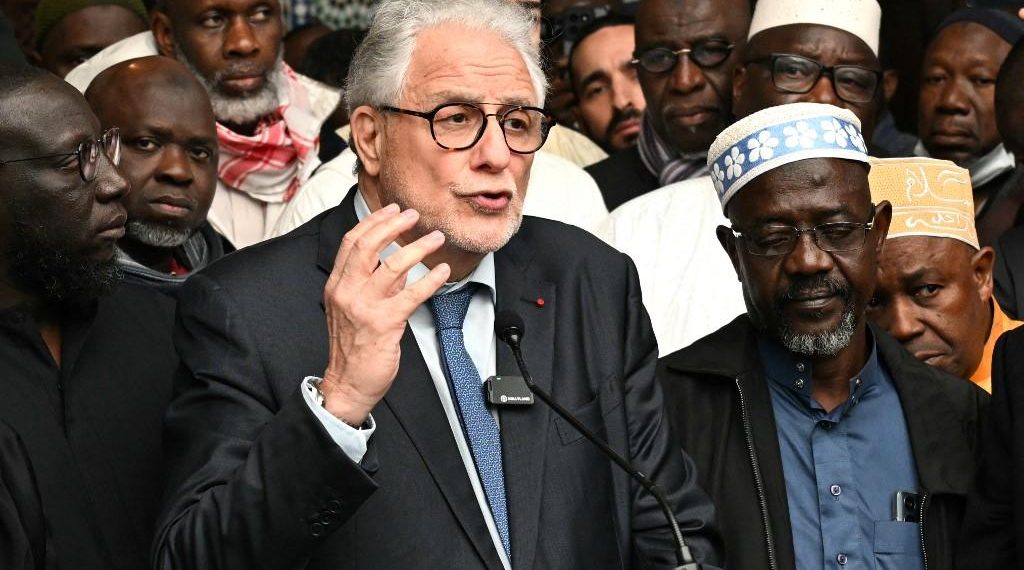 «La radicalité, souvent, n’est que la réplique tardive d’une humiliation durable» : le recteur de la Grande Mosquée de Paris dénonce l’étude de l’Ifop sur les musulmans en France