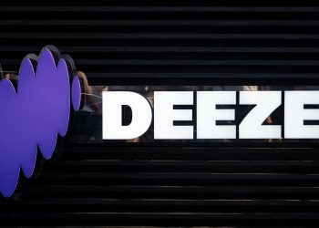 Les musiques générées par l’IA inondent les plateformes de streaming, mais avec quel impact sur les droits d’auteur ?