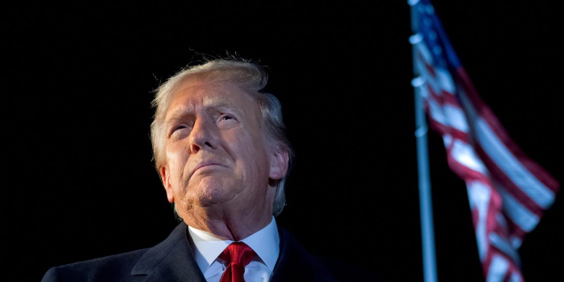 «Anéantir les terroristes islamistes» : Trump menace de lancer une opération militaire au Nigeria pour protéger les chrétiens