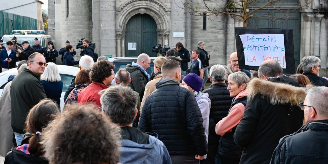 Une messe en hommage à Pétain à Verdun provoque la colère des habitants, le préfet de la Meuse portera plainte pour révisionnisme