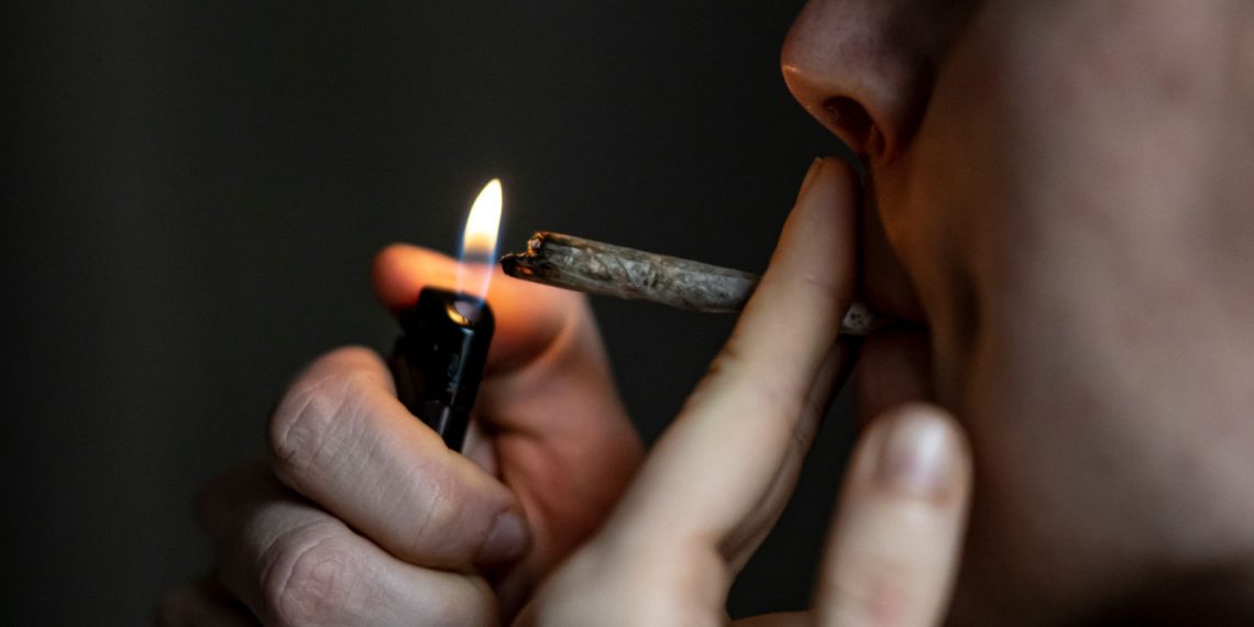 SONDAGE – 81% des Français estiment qu’il faut sanctionner plus durement les consommateurs pour lutter contre le trafic de drogues