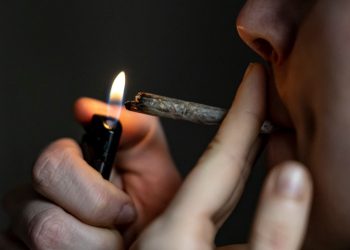 SONDAGE – 81% des Français estiment qu’il faut sanctionner plus durement les consommateurs pour lutter contre le trafic de drogues