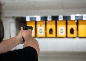 Fédération française de tir piratée : l’inquiétude des tireurs sportifs après le vol de données personnelles