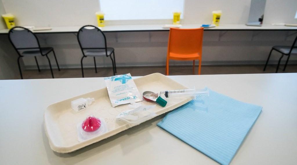 Salles de shoot : des députés de gauche proposent d’étendre le dispositif