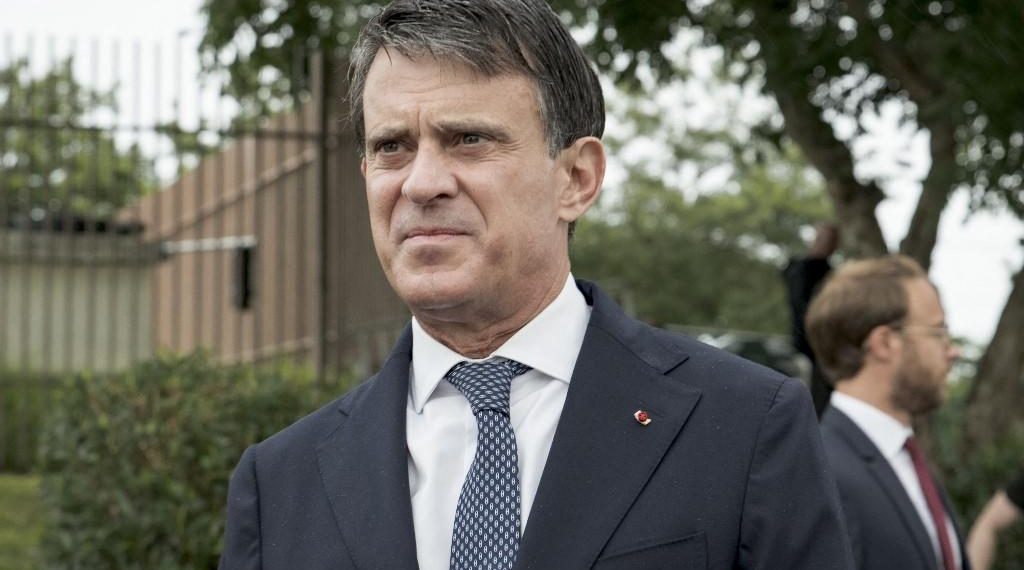«Un naufrage» : Manuel Valls étrille le second quinquennat d’Emmanuel Macron