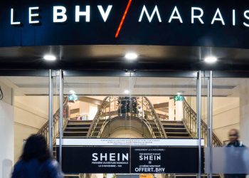 «Je vais venir avec mes copines à l’ouverture» : l’arrivée de Shein au BHV Paris attire les clients en quête de petits prix