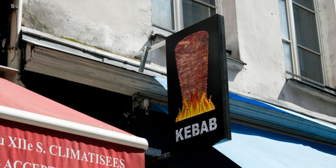 Narcotrafic : les barbershops et les kebabs font l’objet de contrôles policiers