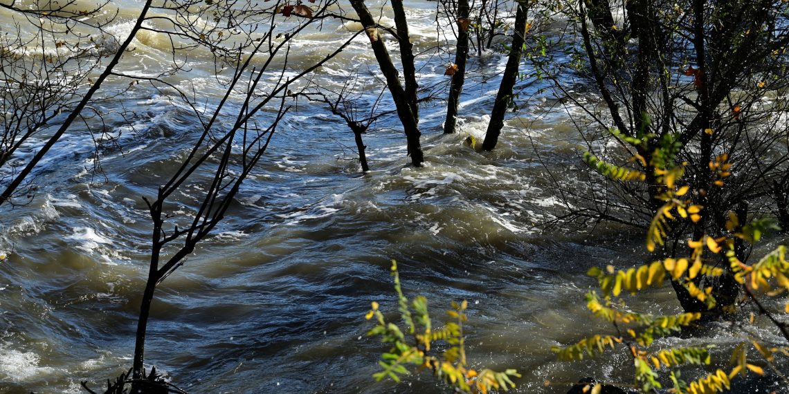 Intempéries en Ardèche : un septuagénaire est porté disparu, d’importants moyens déployés pour le retrouver