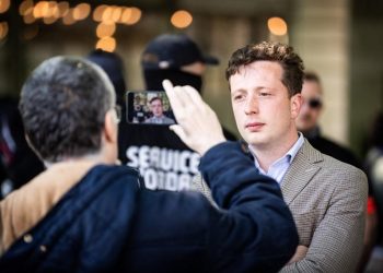 «Inquisition judiciaire» : mobilisation à droite contre la mise en examen du militant identitaire Jean-Eudes Gannat