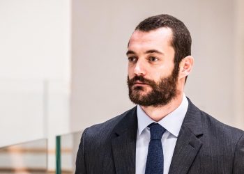 Service militaire volontaire : Louis Sarkozy propose une «loterie» pour enrôler des immigrés dans l’armée