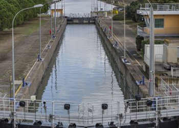 Côte-d’Or : Un homme se noie après une chute dans une écluse du canal de Bourgogne