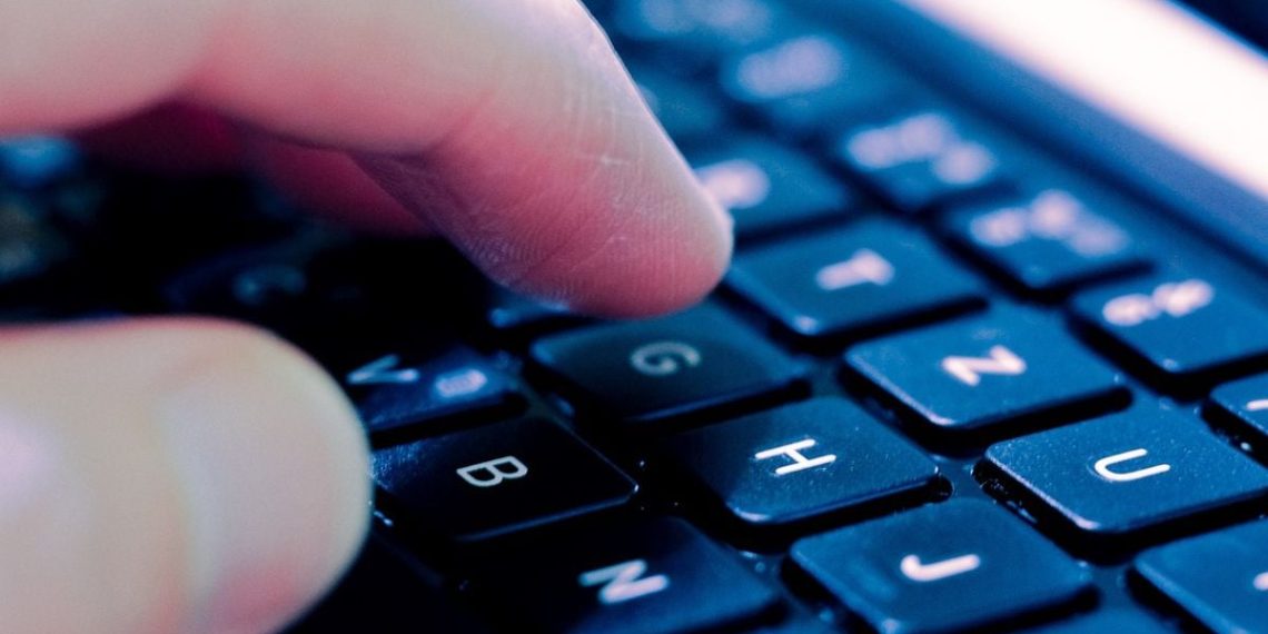 Vienne : Une mère de famille condamnée pour diffamation contre une élue