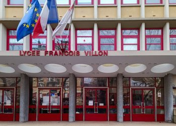 Paris : Un élève interpellé dans son lycée après avoir évoqué une tuerie de masse