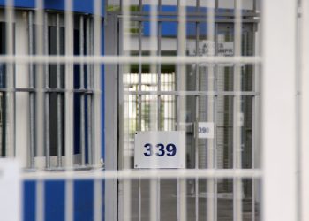 Rennes : Un détenu de 28 ans meurt dans l’incendie de sa cellule