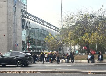 Paris : Coup de feu gare Montparnasse, la police tire sur un homme qui exhibait un couteau