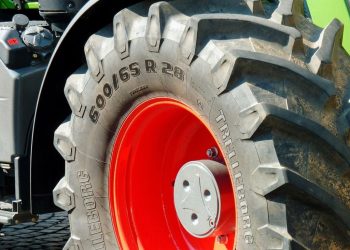 Lot-et-Garonne : Un jeune homme vole deux tracteurs pour dégager sa voiture embourbée