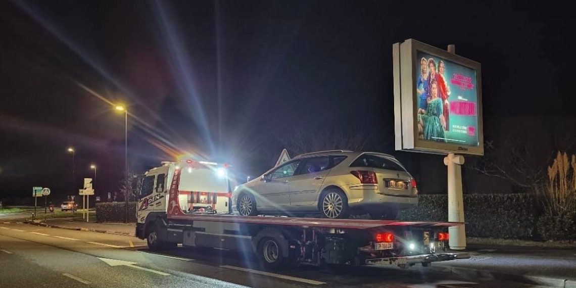 Loire-Atlantique : Ivre, sous héroïne et sans permis, il conduisait avec sa fille de 10 ans à bord