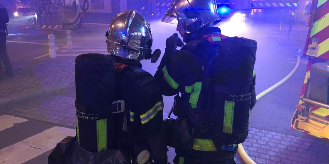 Rennes : Une femme décède dans l’incendie de son appartement, son fils gravement brûlé