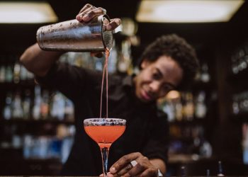 Hauts-de-Seine : Ces bars et restaurants vont fermer à minuit pour éviter les nuisances sonores