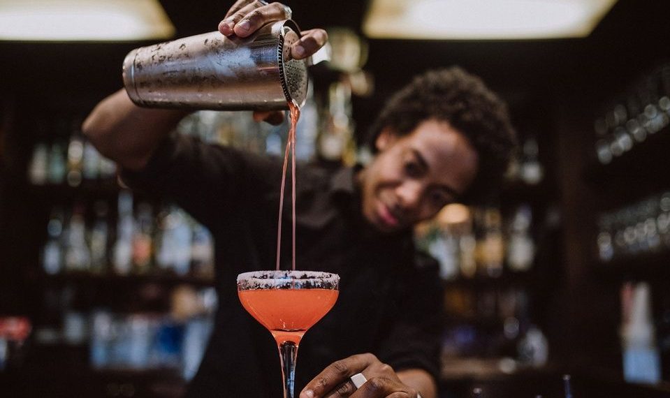 Hauts-de-Seine : Ces bars et restaurants vont fermer à minuit pour éviter les nuisances sonores