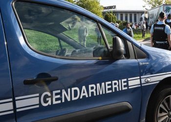 Haute-Saône : Un corps découpé en deux découvert dans un village