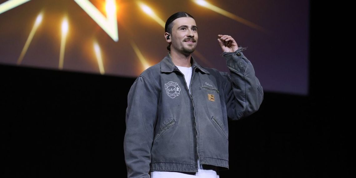 Belgique : Une septuagénaire pense vivre une histoire d’amour avec Pierre Garnier et se fait escroquer de 7.000 euros