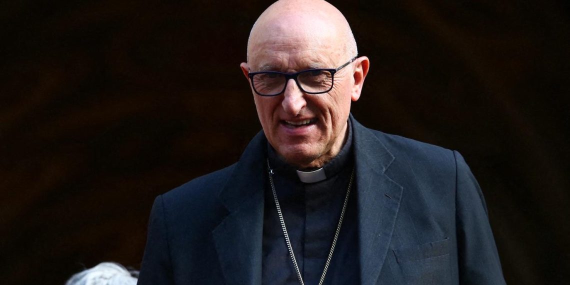 Église catholique : Mgr Dominique Rey répond aux critiques dans un livre-bilan