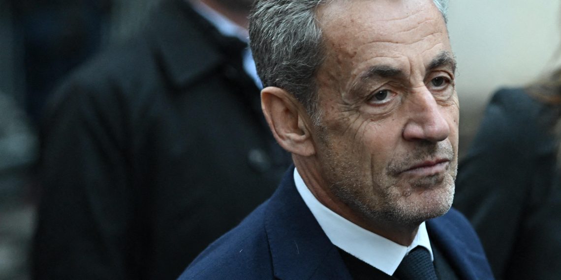 Nicolas Sarkozy libéré sous contrôle judiciaire jusqu’à son procès en appel