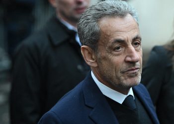 Nicolas Sarkozy libéré sous contrôle judiciaire jusqu’à son procès en appel